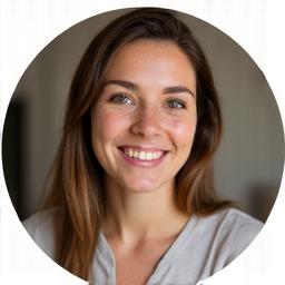 Porträt von Lena Kurz, Welpentrainerin